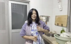 Descargar video: 87年未婚未育，快奔四了，已经做好了孤独终老的打算了