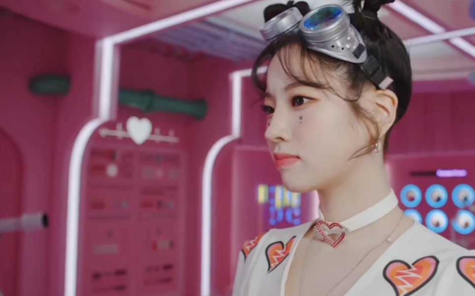 【100秒系列】第八十六位主人公-来自twice的金多贤