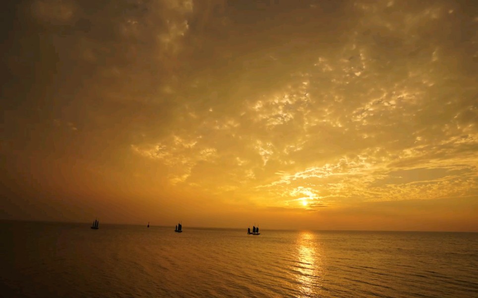 [图]这个秋天，一起去高邮“海”边看看落日夕阳，吹吹晚风吧！