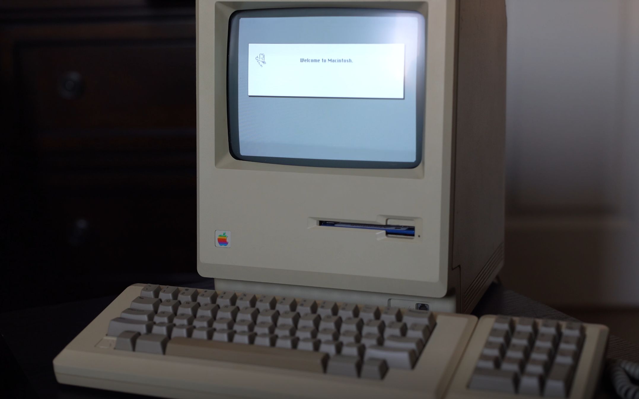 第一代macintosh图片