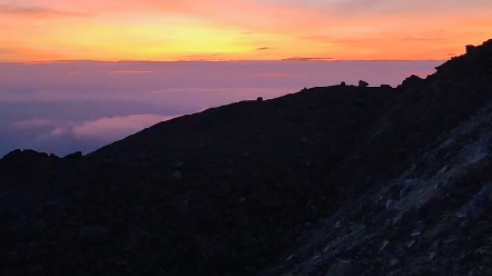 [图]生活不是为了赶路，而为了感受路上的过程，而最美的风景在路上，让我们好好感受一下咯