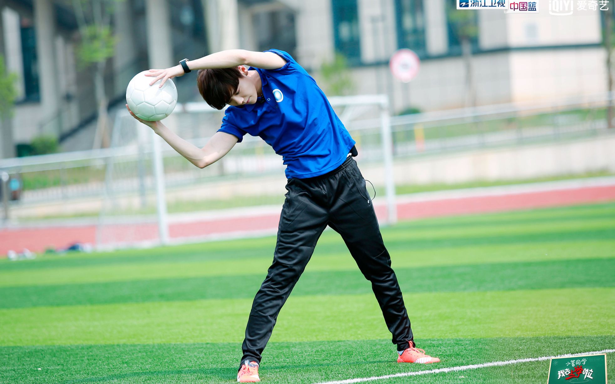 鹿晗饭拍 160414 我去上学啦录制 by lusparkle