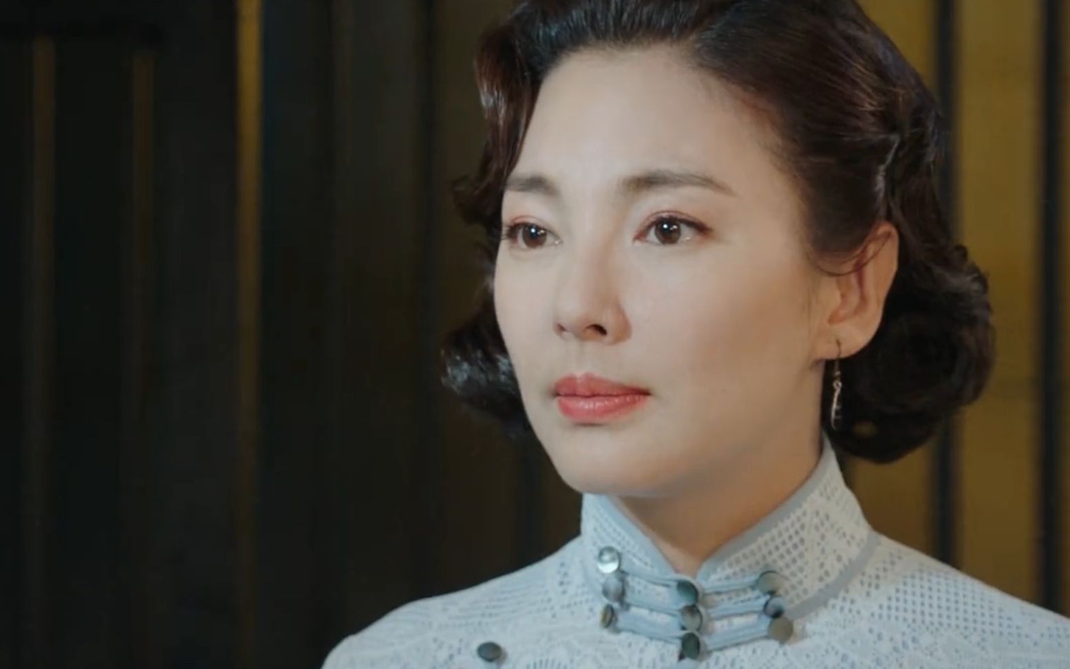 当《粉红色的回忆》遇上《旗袍美探》,张雨绮12年后旗袍装,依旧惊艳