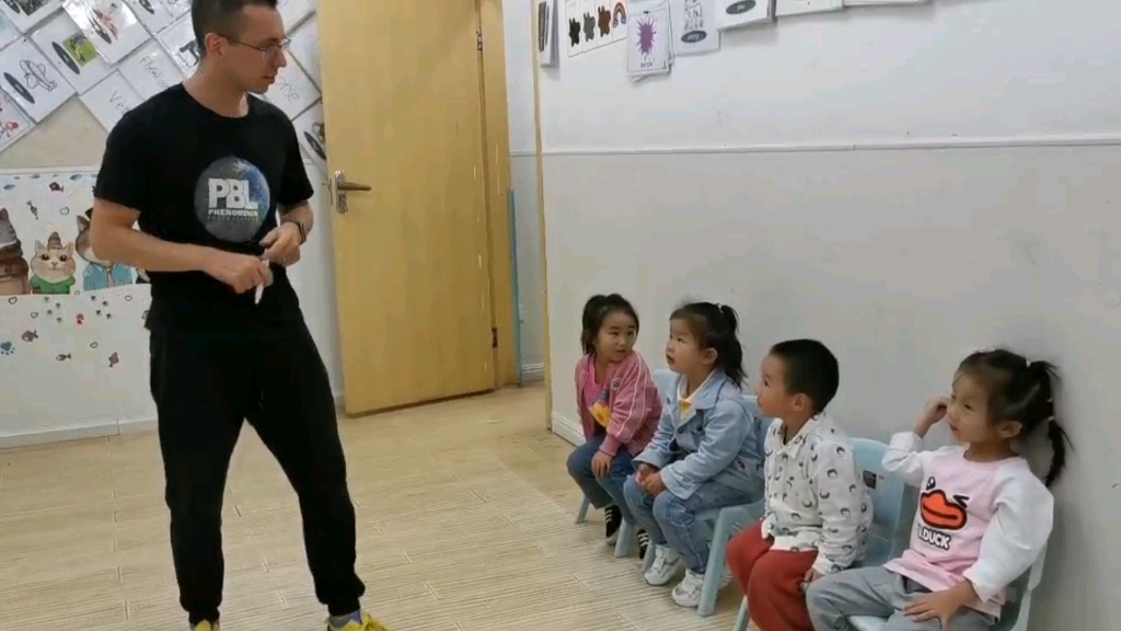 幼儿英语哔哩哔哩bilibili