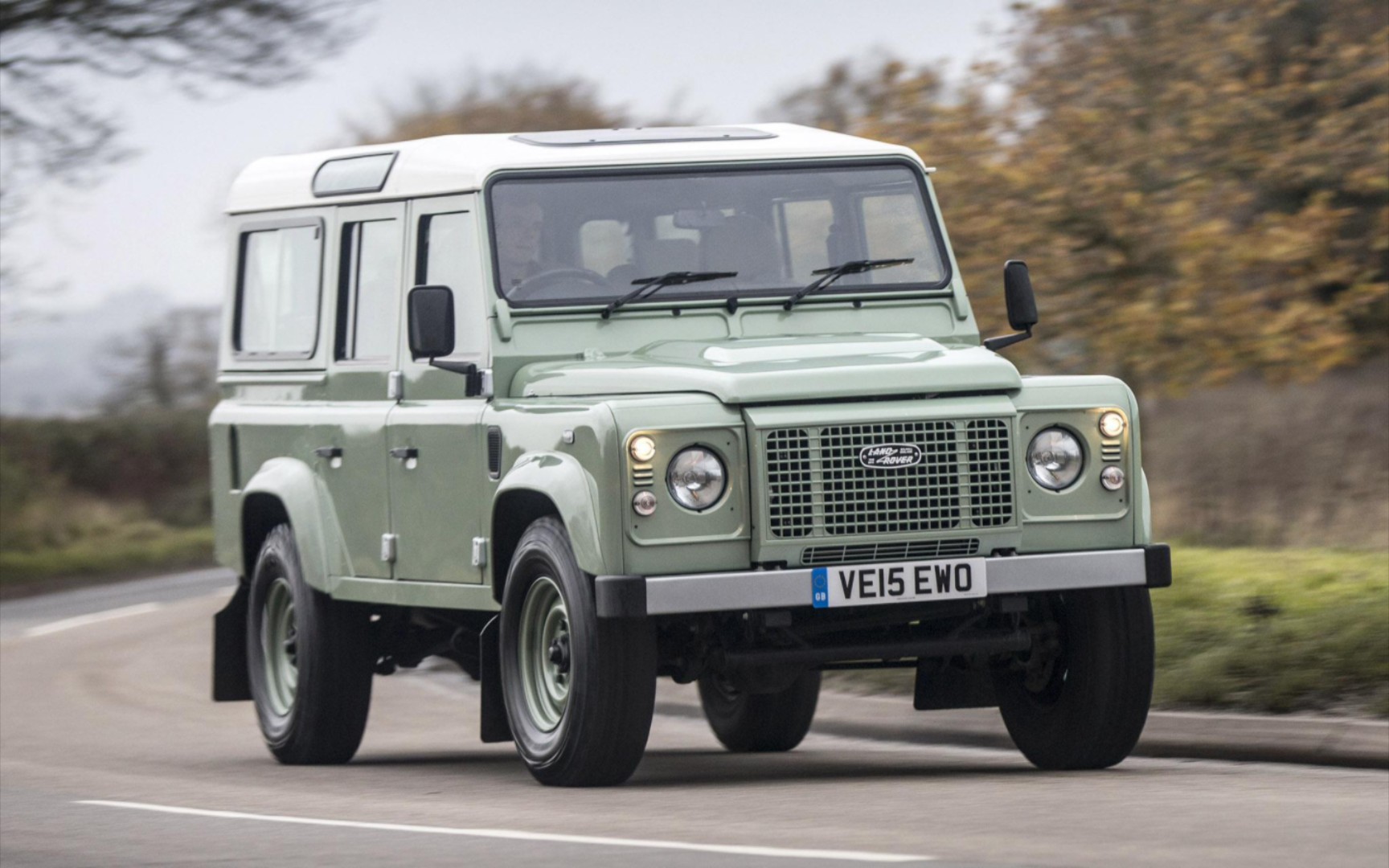 almost real 1/18 land rover defender 110 heritage edition 2015