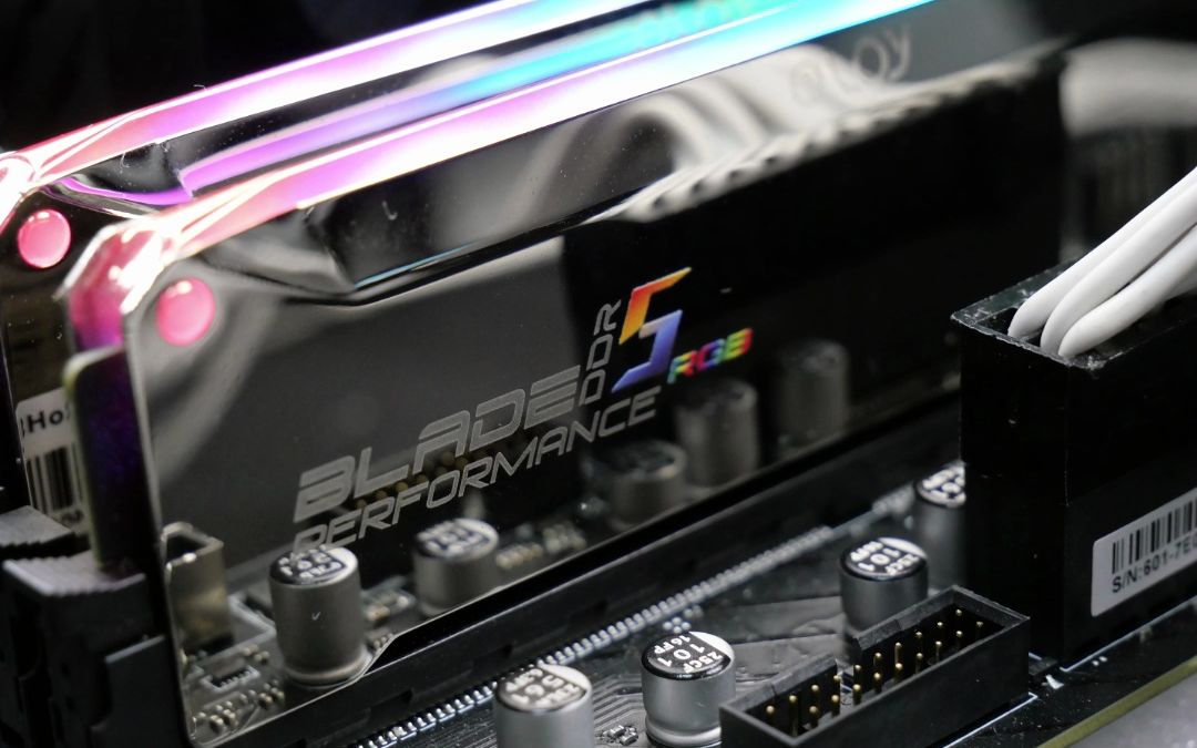 OLOY 玉兰油 DDR5 RGB 内存 镜面银 MPOWER哔哩哔哩bilibili