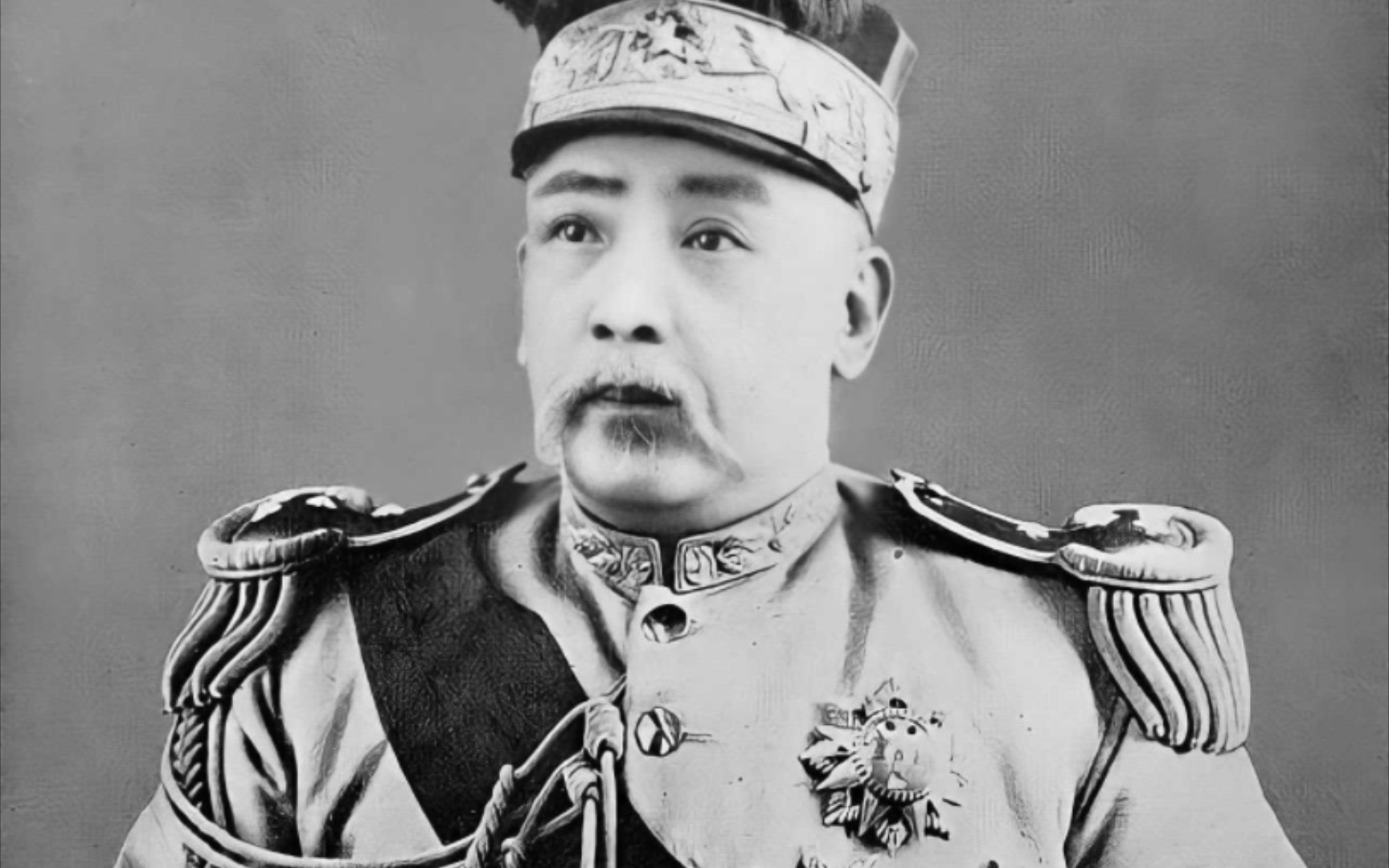 袁世凯就任正式大总统－10月10日－历史今天