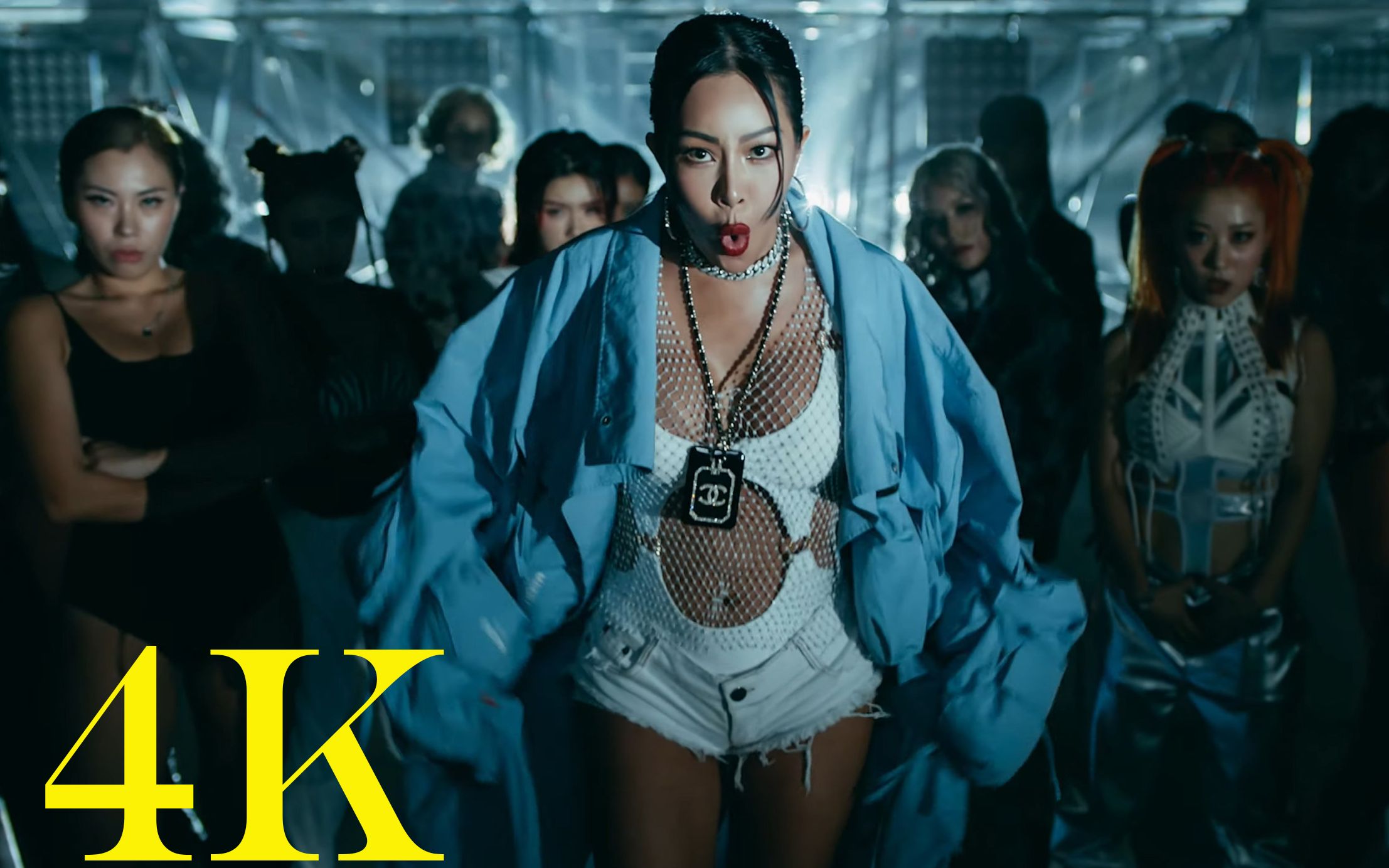 [图]【英文字幕】Jessi 回归新曲 - Cold Blooded- MV(4K)