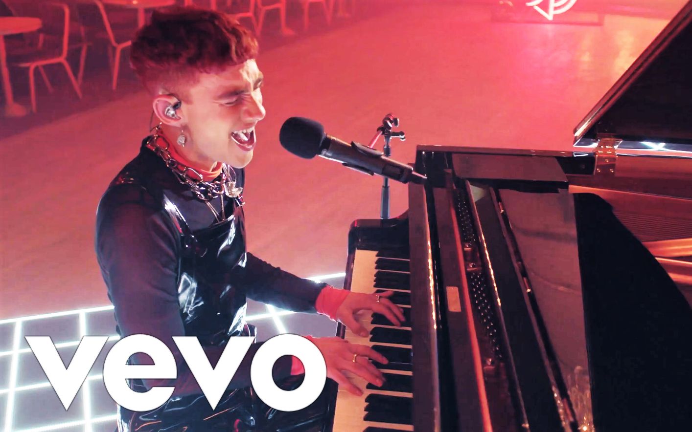 最新现场年年yearsyearspalosanto