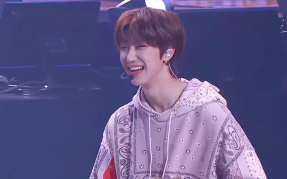 【徐明浩】明浩笑起来的时候最可爱啦