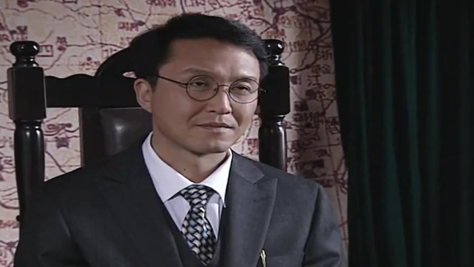 潜伏本想好好表现一下的李涯错失任务更加狼狈