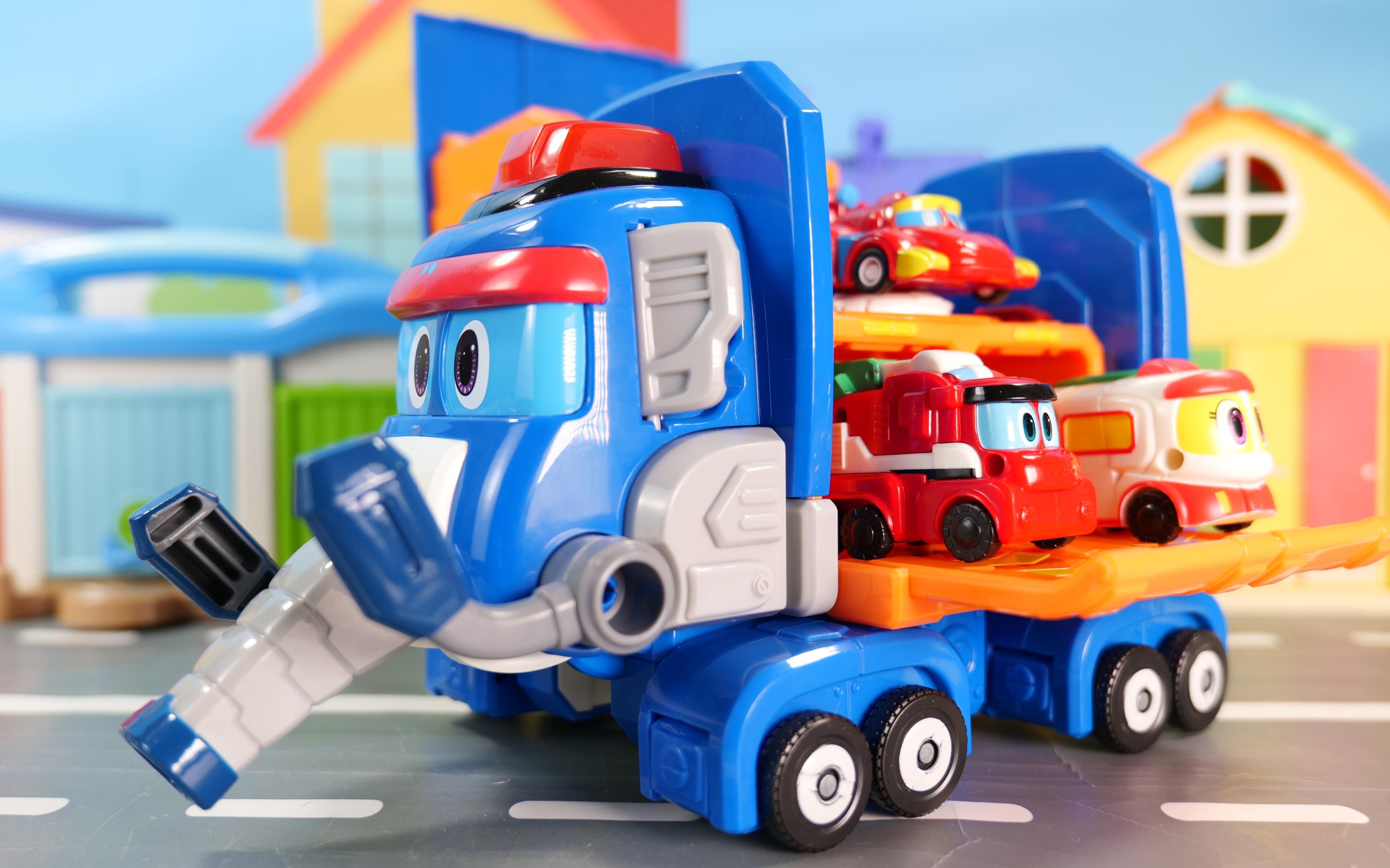 帮帮龙出动变形玩具:救援小队从烈牙象基地出发