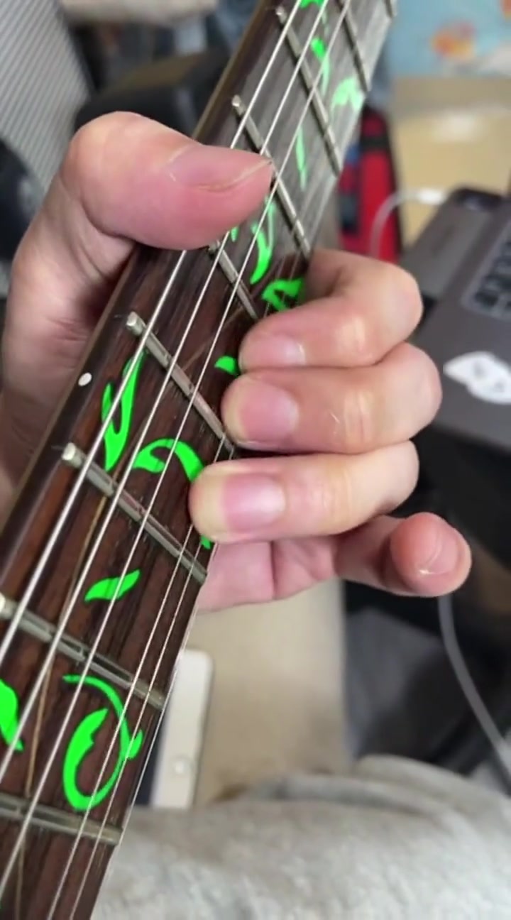超常用的揉弦方式电吉他教学电吉他