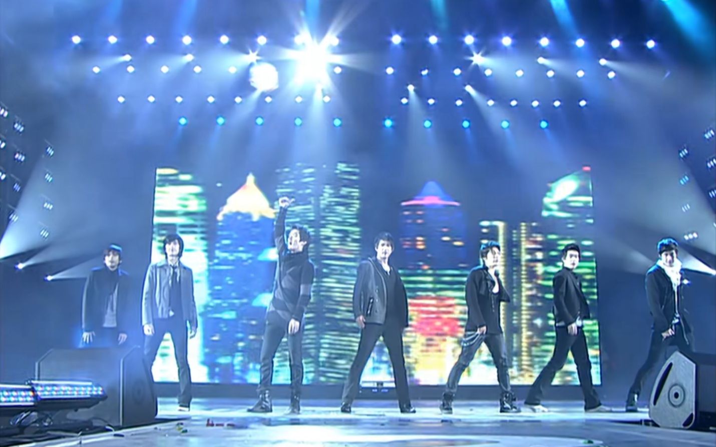 [图]【LIVE】Super Junior M - U 中文版