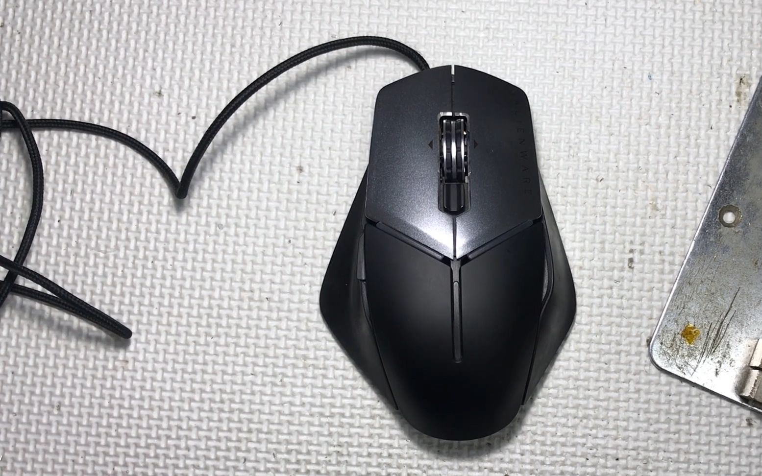 帝亿电竞戴尔外星人aw959鼠标拆解及微动更换视频教程