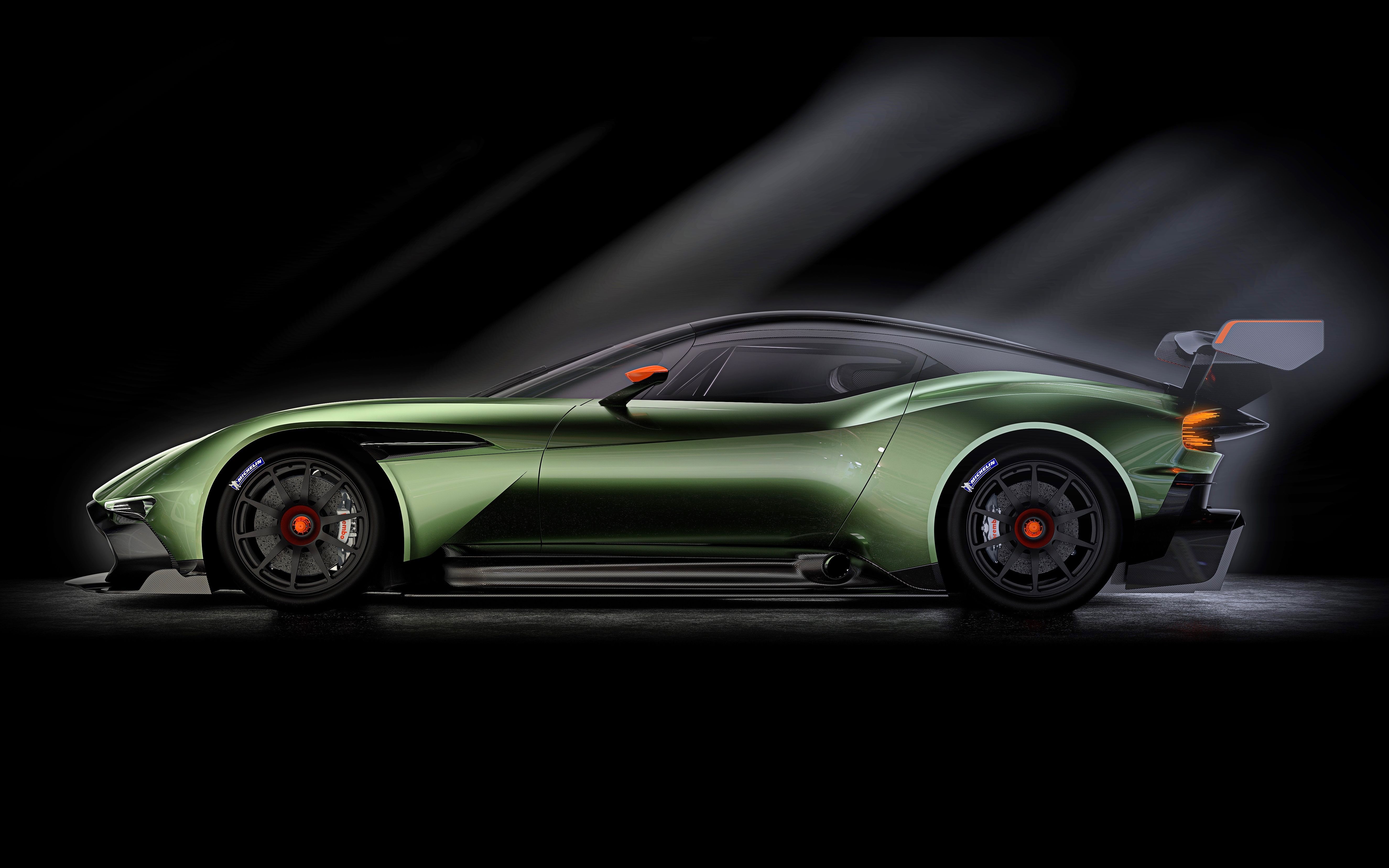 gt sport 阿斯顿马丁火神 vulcan 纽博格林北环 6分36秒_哔哩哔哩