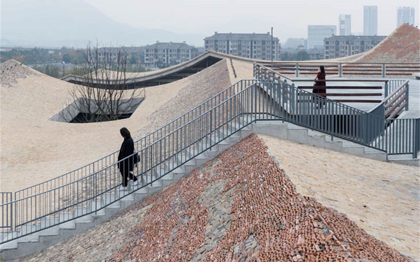 【建筑讲座】彼得库克访谈王澍陆文宇巴特莱特建筑学(中英机翻)| Peter Cook,Wang Shu,Lu Wenyu at UCL Bartlett哔哩哔哩bilibili