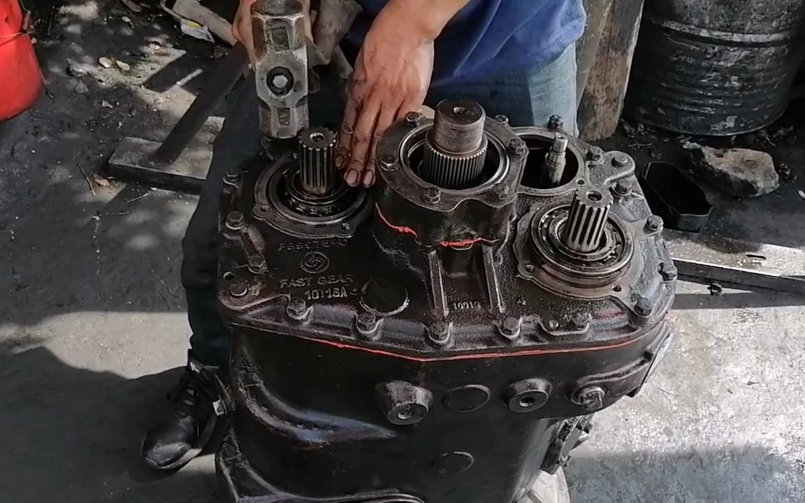 法士特12档变速箱拆修实录,修完再战一百万公里