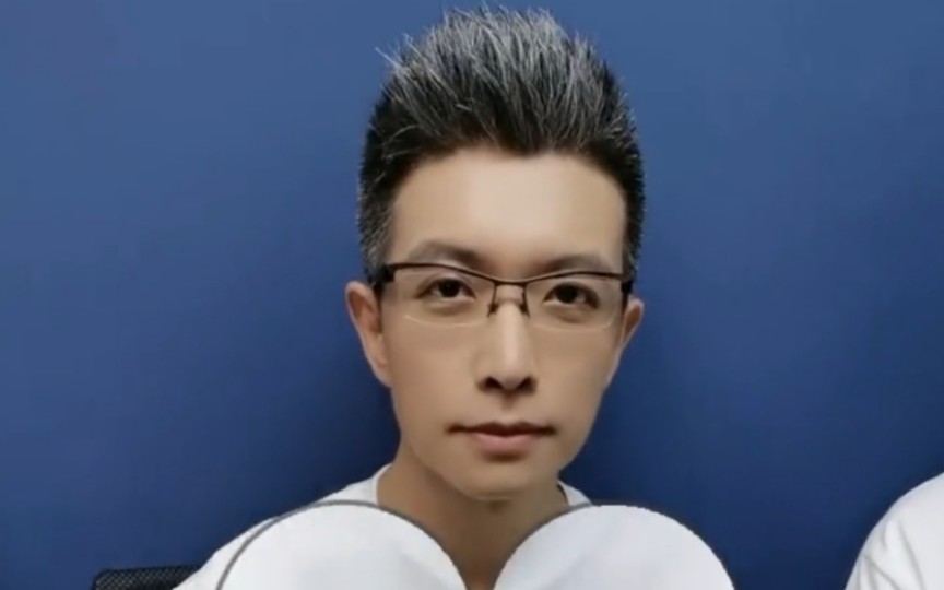央young之夏朱广权合集