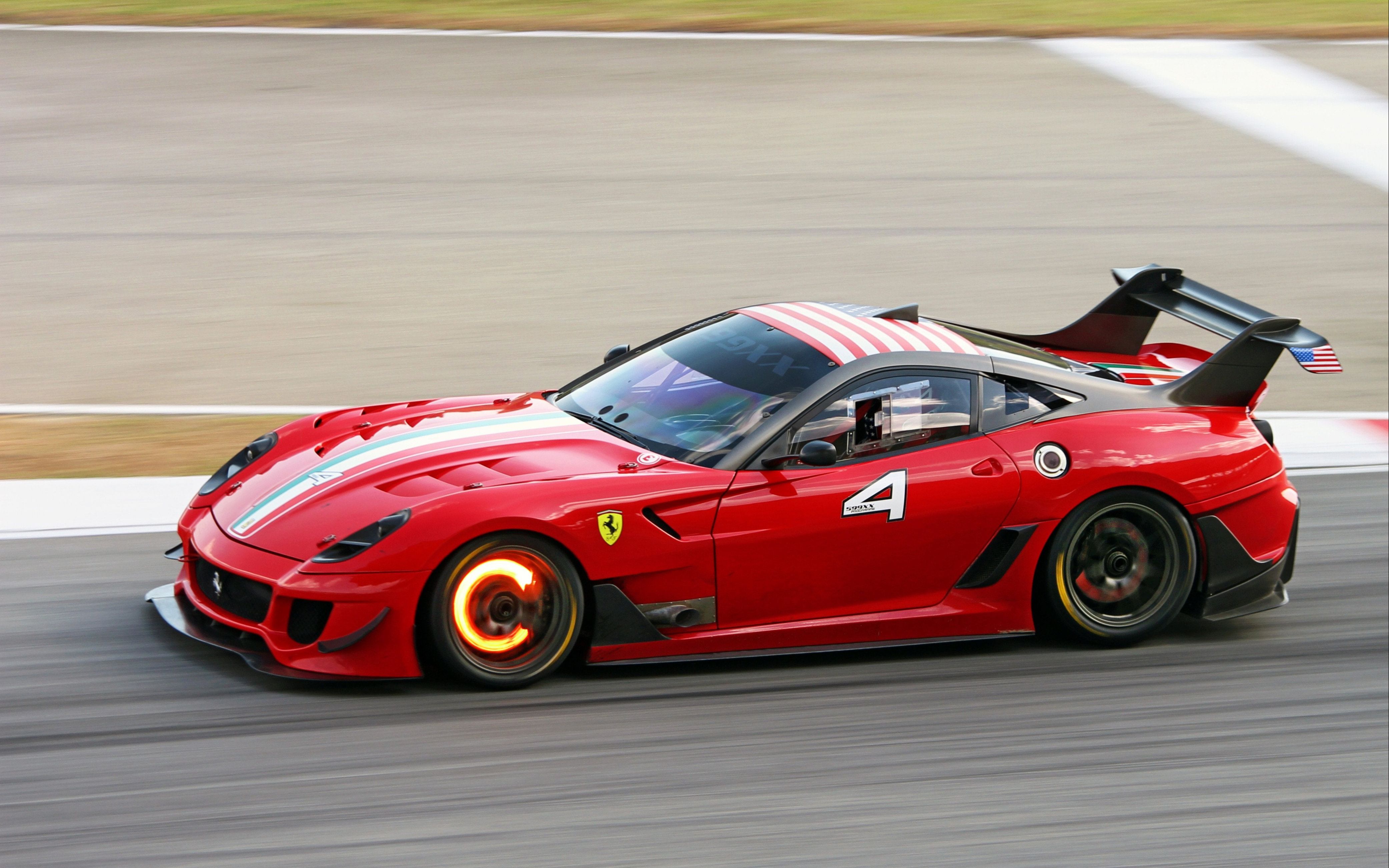 原厂法拉利599xx evo 这真的是后驱吗?