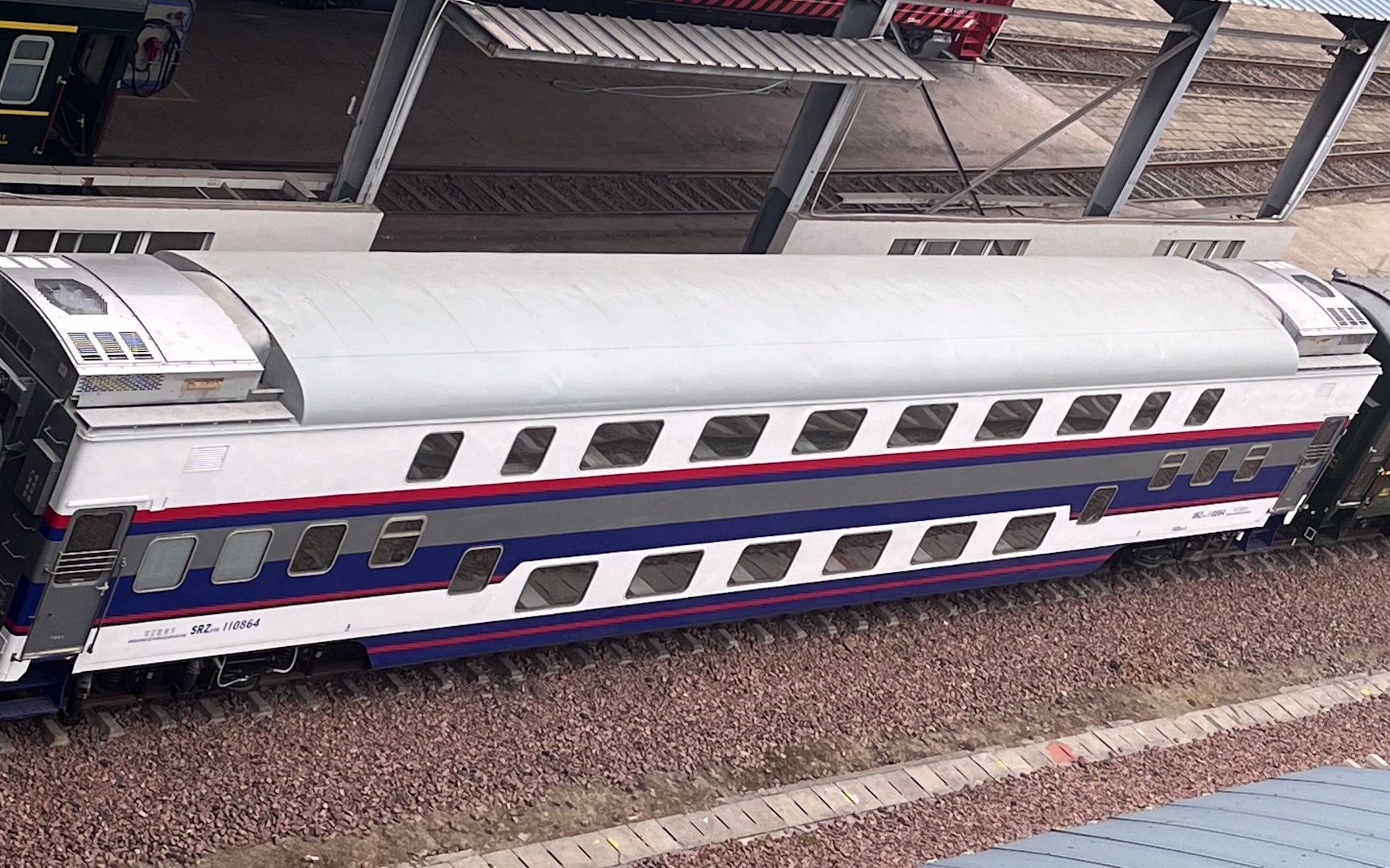 郑州车辆段惊现新修srz25k