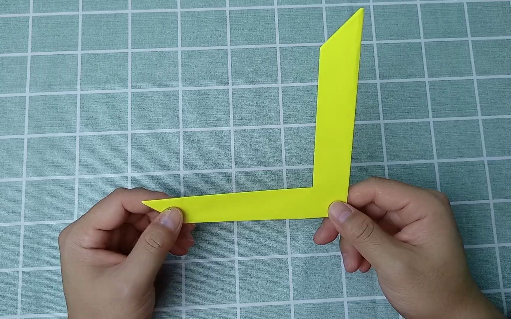 回旋镖手工折纸教程图片