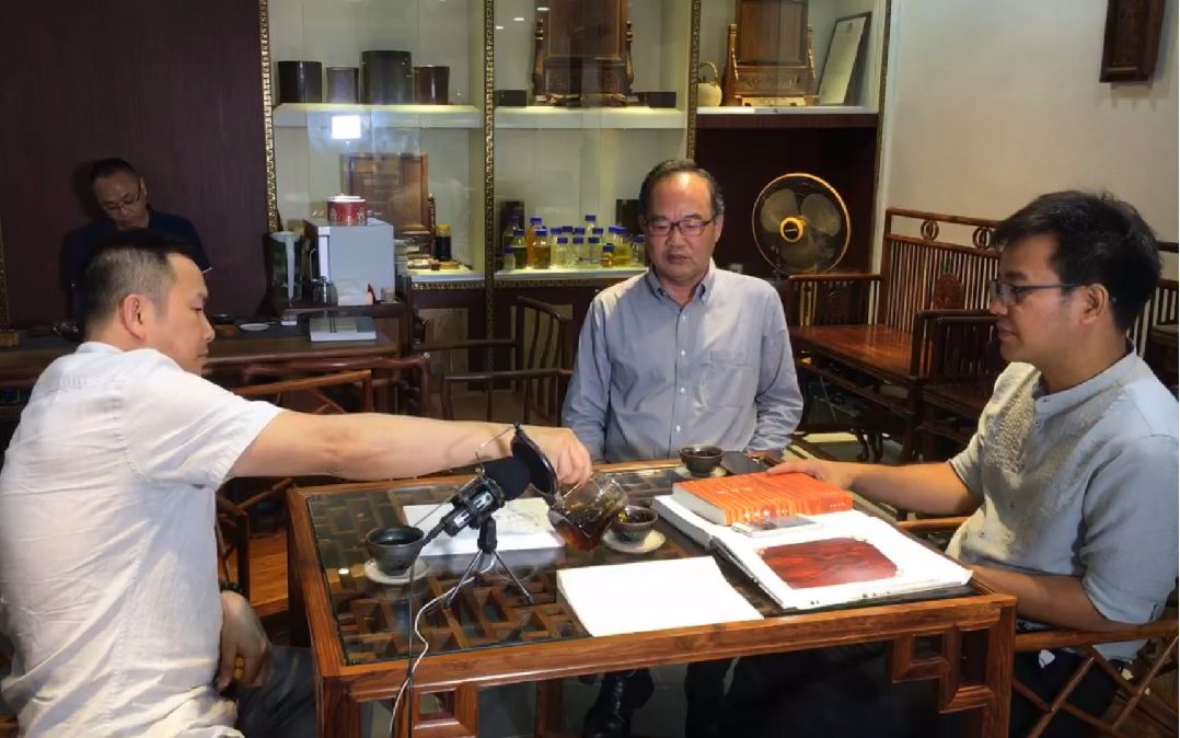 周默老师讲解我们为什么要客观看待海南黄花梨与越南黄花梨区别