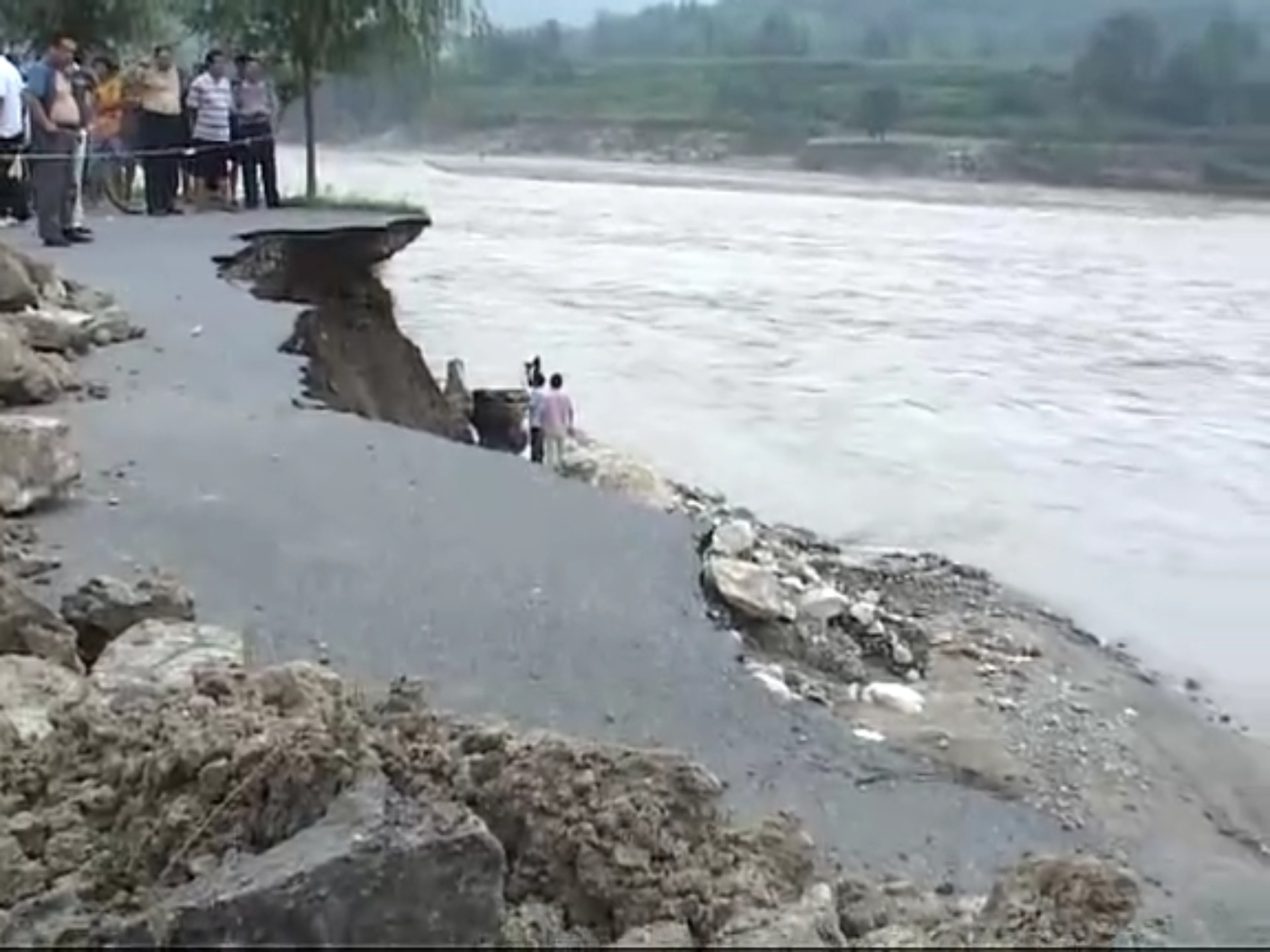 2010年7月23日河南西峡县洪水抗洪救灾记录