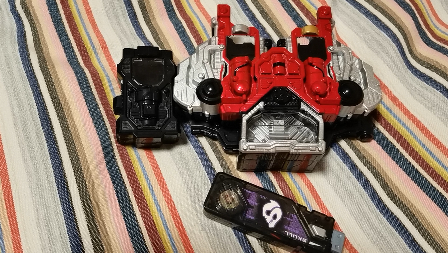 假面骑士w颅骨记忆体国产