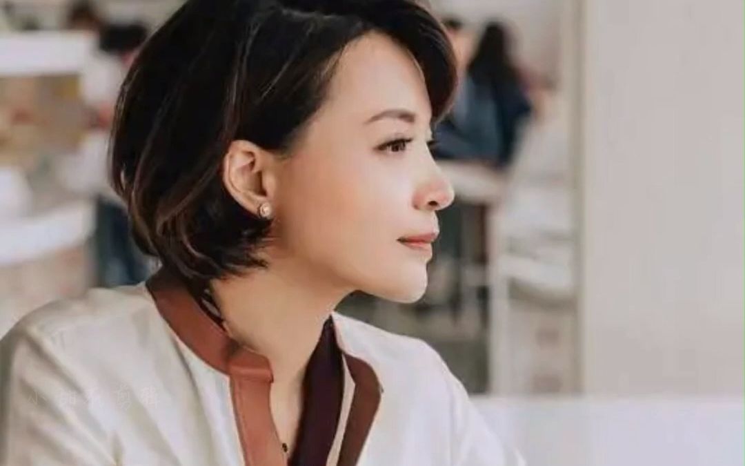 董卿:靠谁都不如靠自己