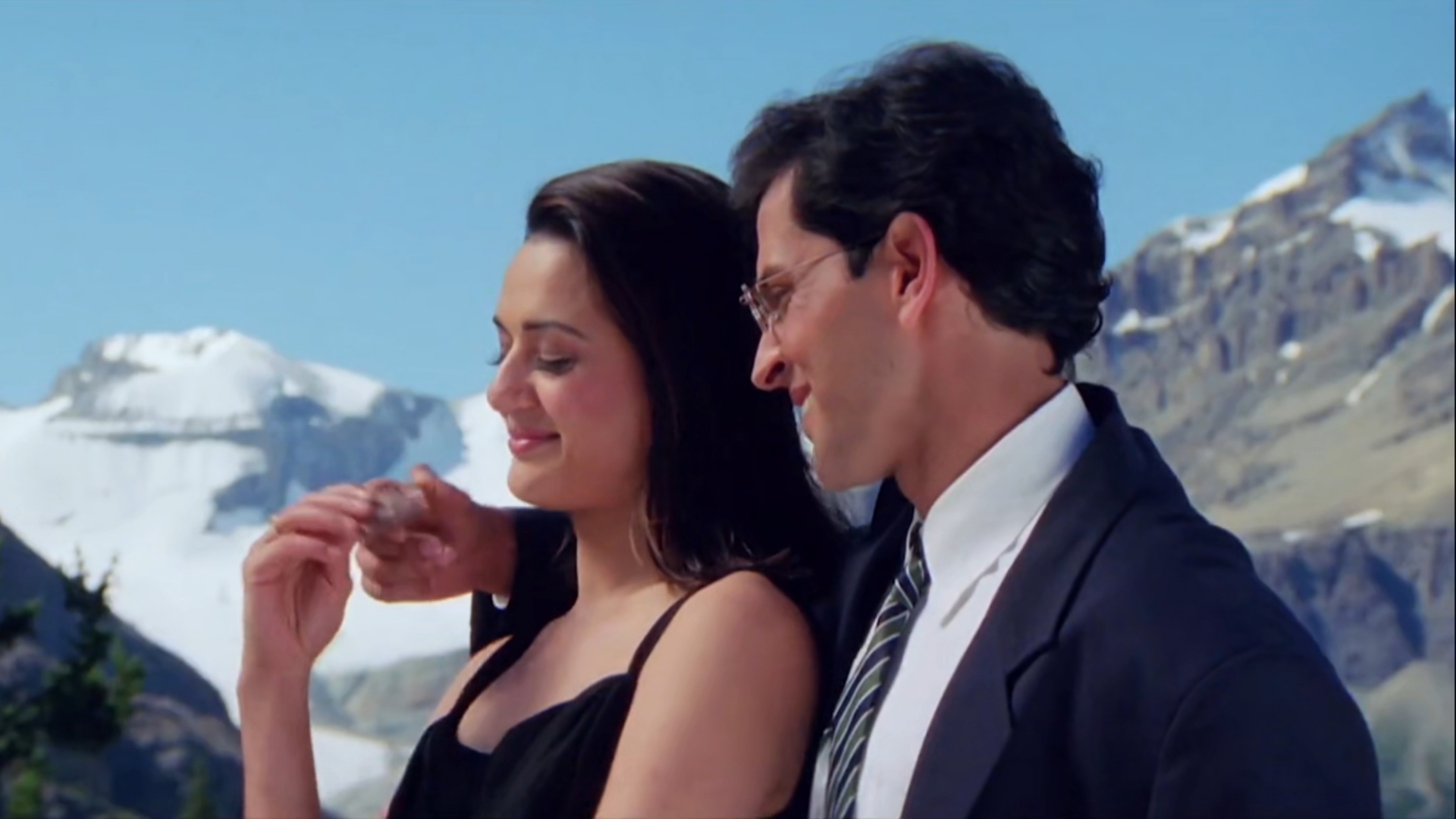 印度电影《印度超人前传》歌舞片段(三)