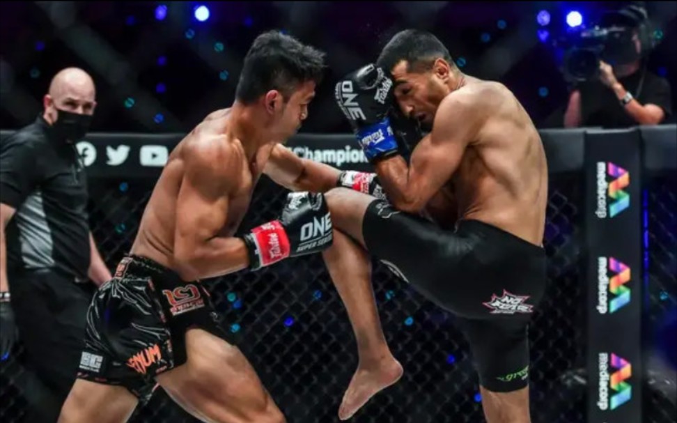 《稳扎稳打,结果吓一身冷汗》西提猜vs泰范.霍斯坎