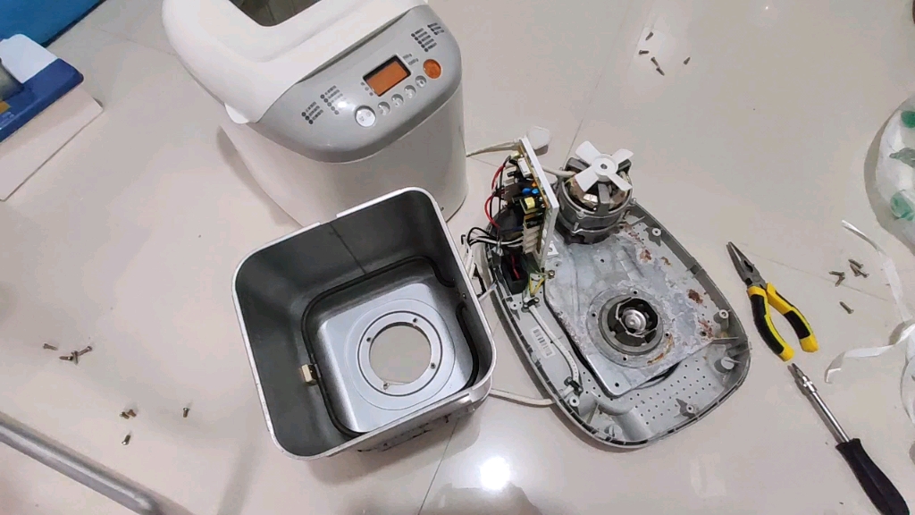 面包机常见故障小白只花了10块钱自己就修好了太省了