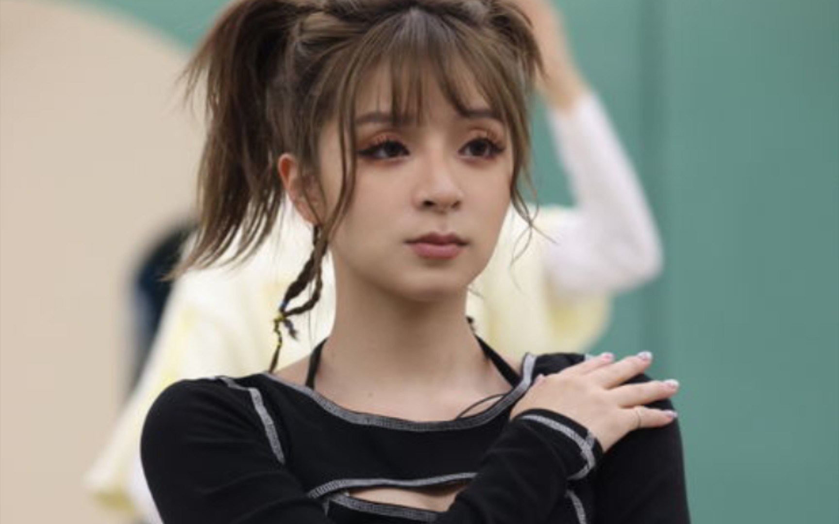 美酱:虽然我听不懂,但是我可爱啊#美依礼芽