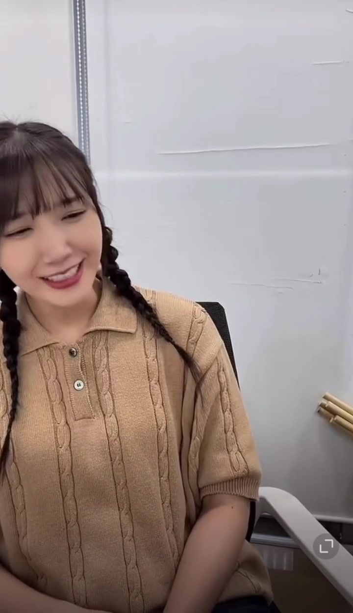 郑姐的中文真的越来越棒了apink郑恩地微博直播笑容最治愈的