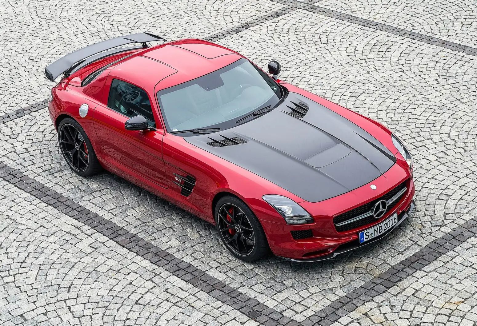 【巅峰极速】—简评请看简介— 梅赛德斯奔驰12 sls amg gt 满阶试跑