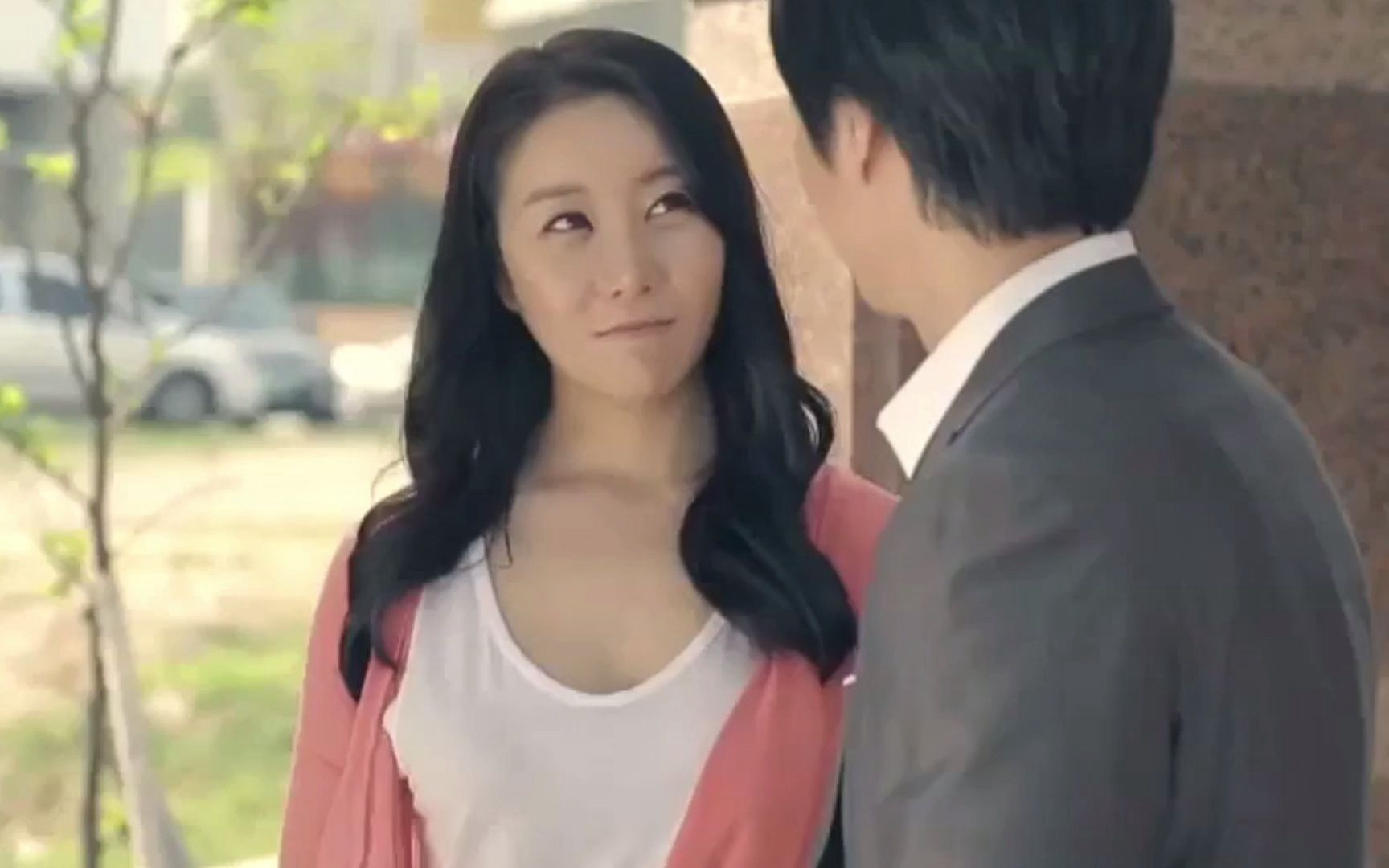 韩国电影《美景之屋》,看完让你大饱眼福,售房的潜规则