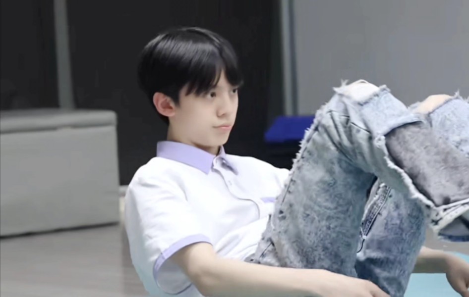 【左航】日常96. 一场在篮球馆从未打篮球的"惊抓抓"比赛