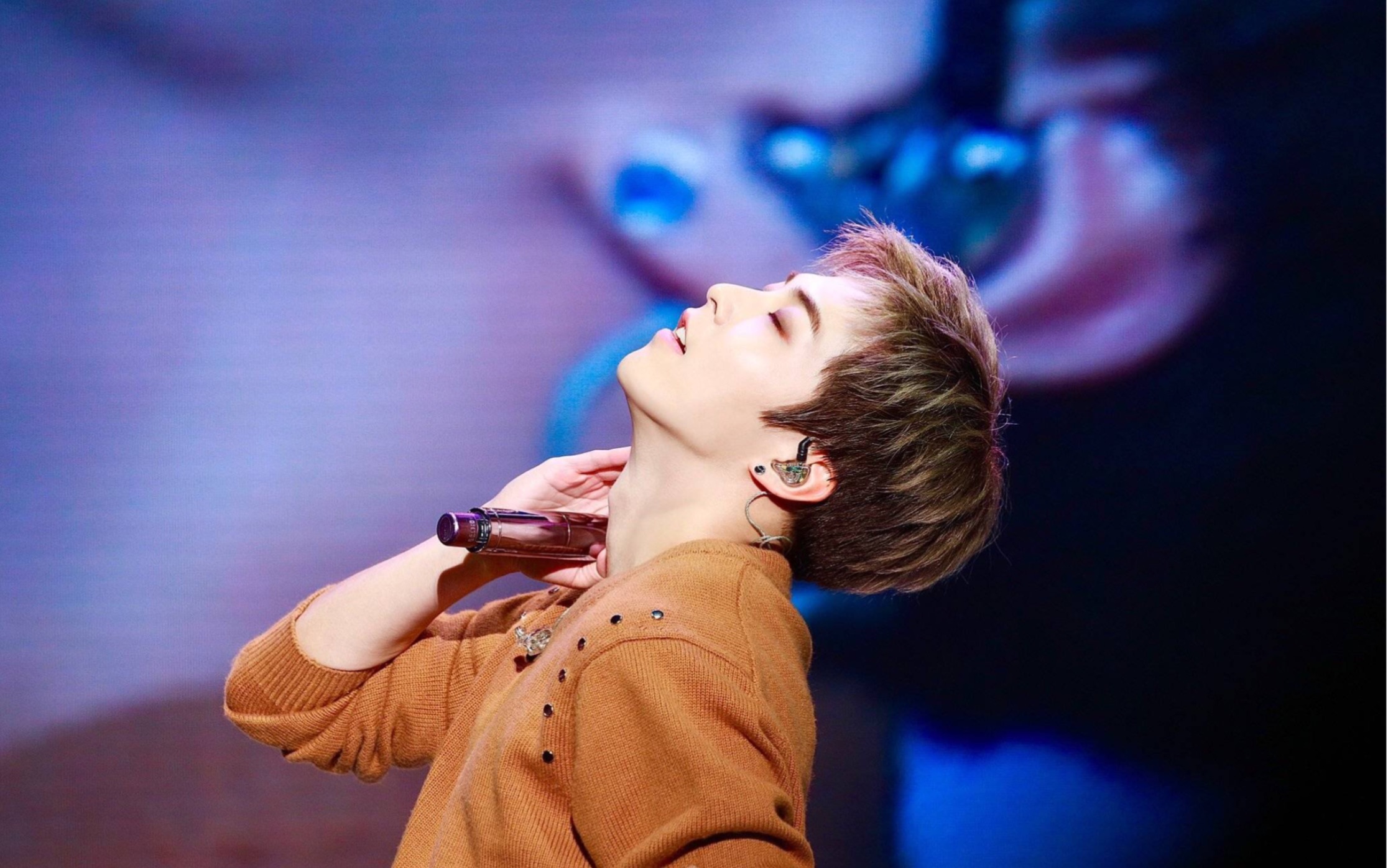 金珉锡点开来感受南韩童颜妖精的美颜叭