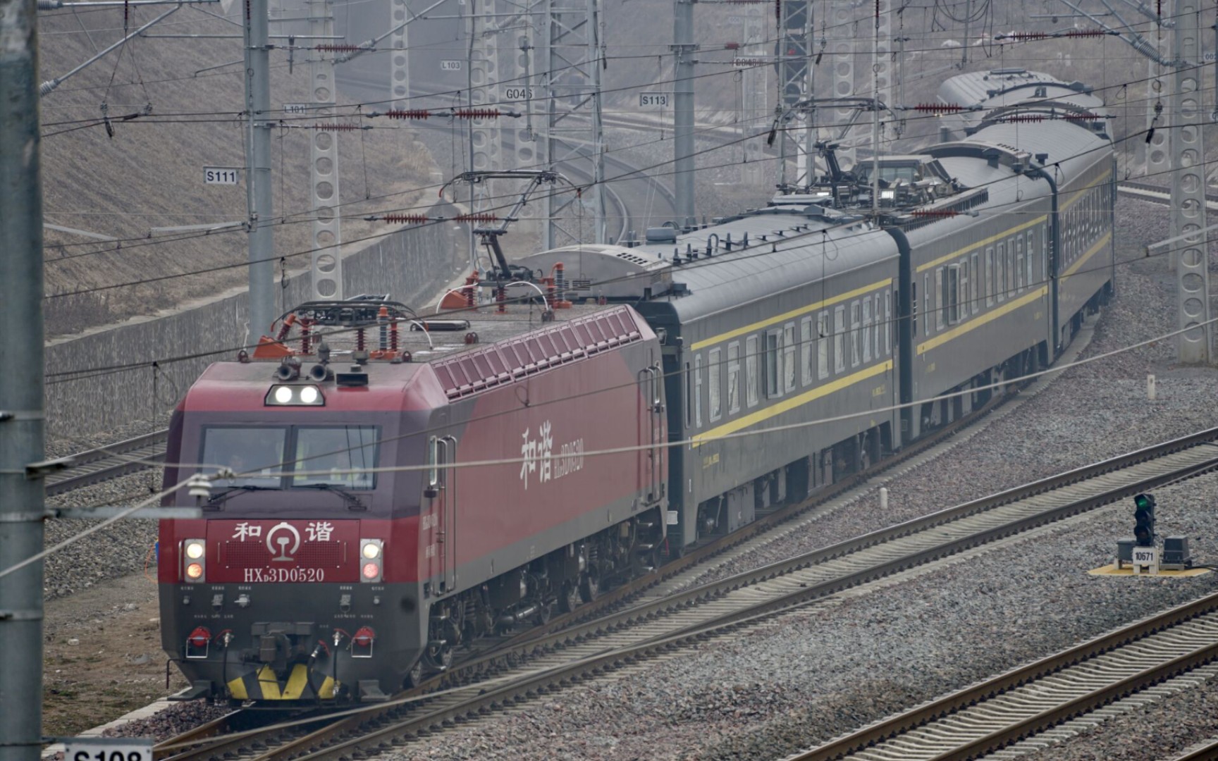 【中国铁路】和谐电3d-0520机车担当西安局集团有限公司月度平推检测