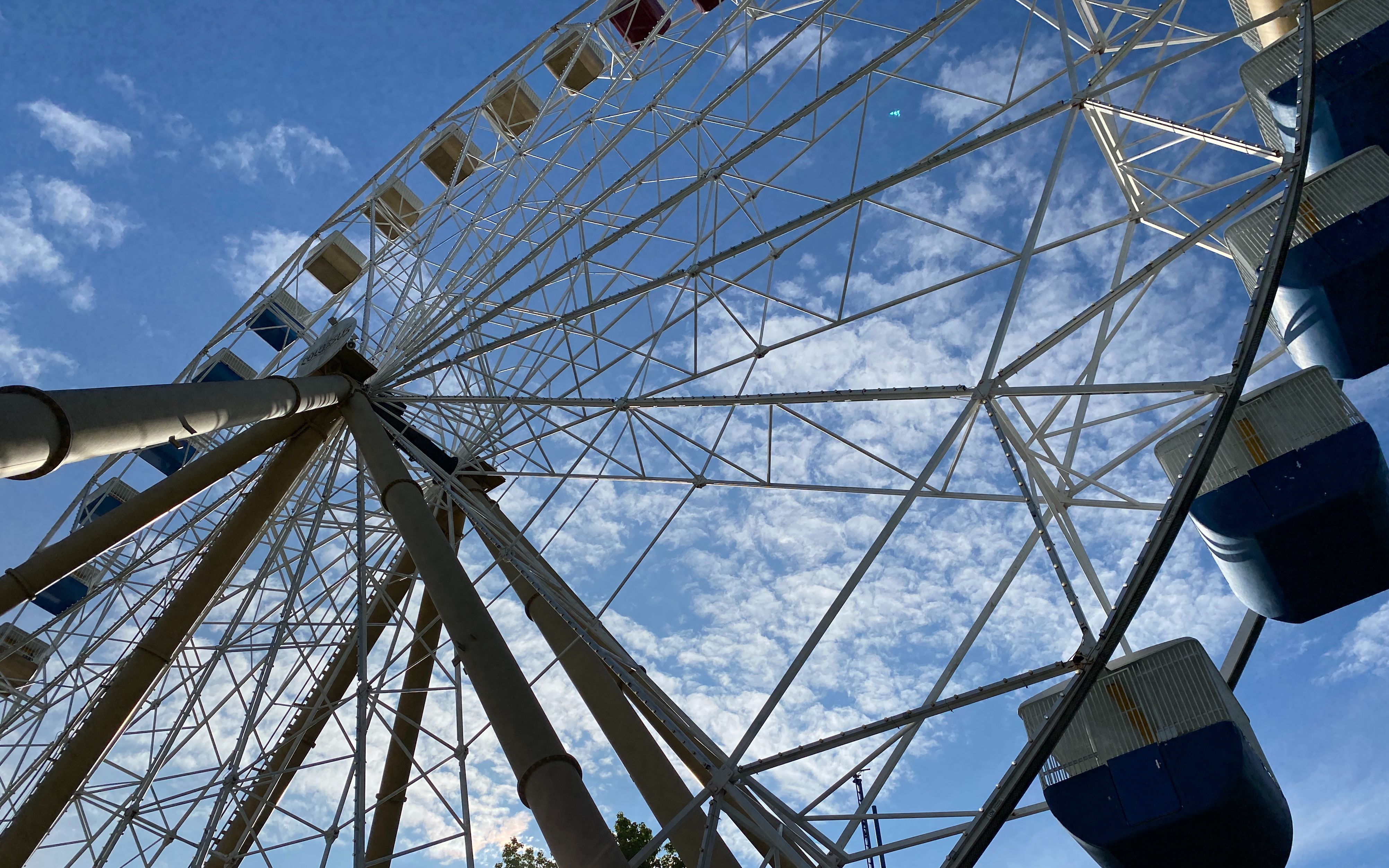 【夏洛特】买了season pass之后在圣路易斯的六旗游乐园疯玩的vlog