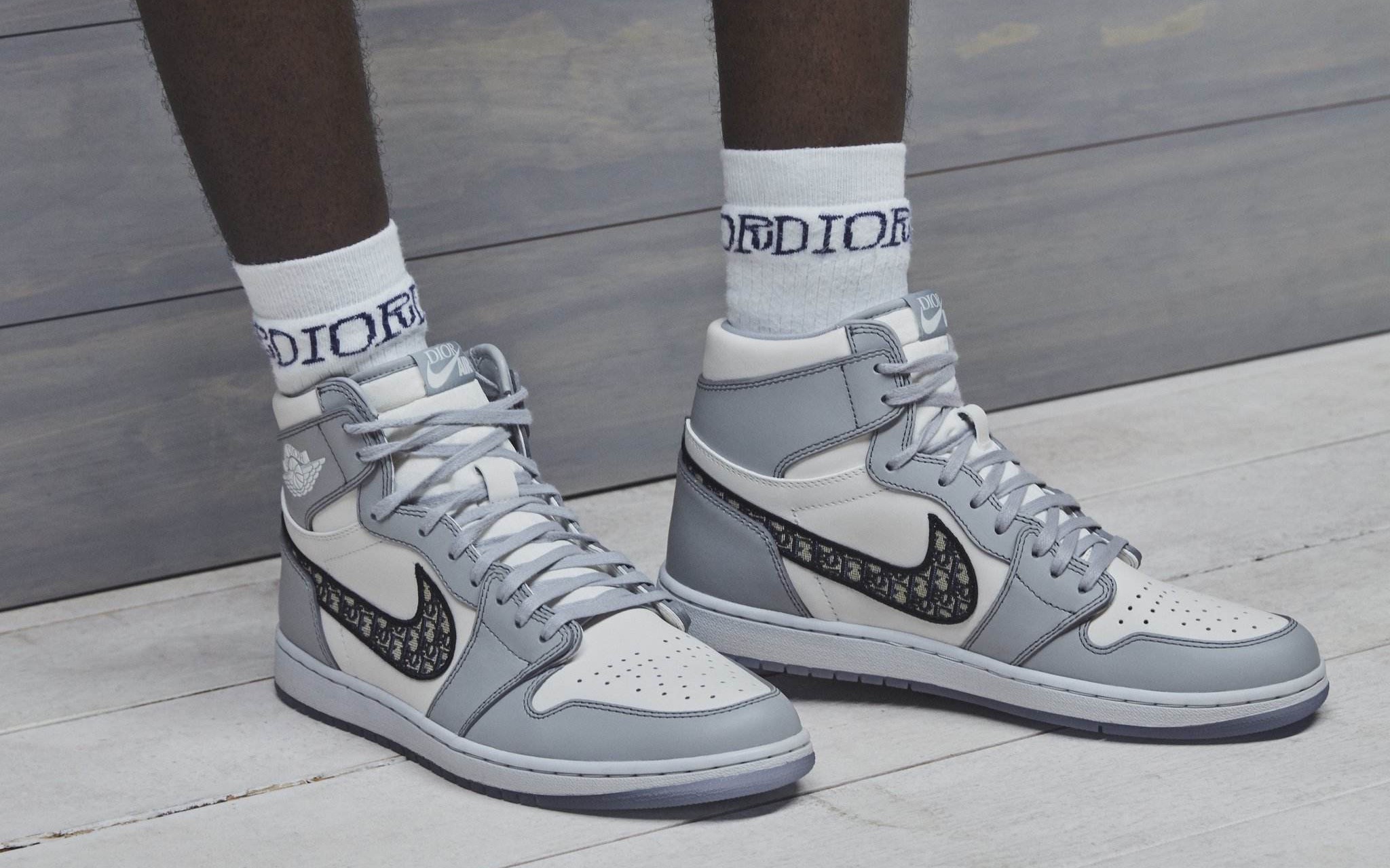 【官方剪辑】air dior 限量款制作流程_哔哩哔哩_bilibili