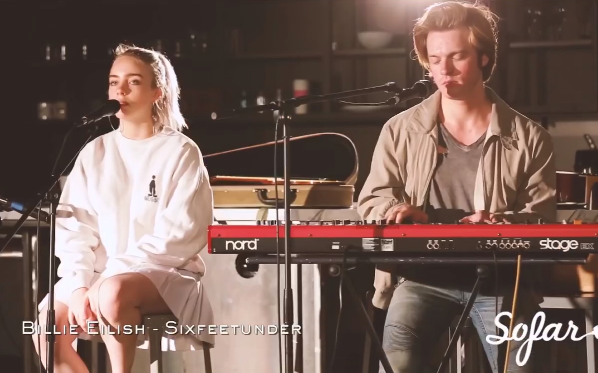 billieeilishsixfeetundersofarlosangeles