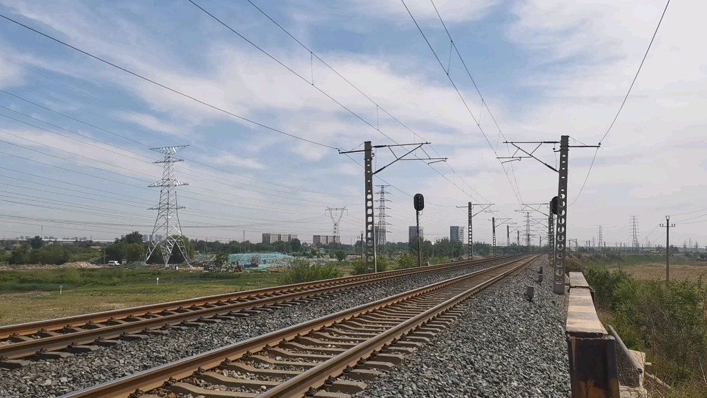 天津 津霸线 郎园拍摄京局石段集装箱_哔哩哔哩 (゜-゜)つロ 干杯