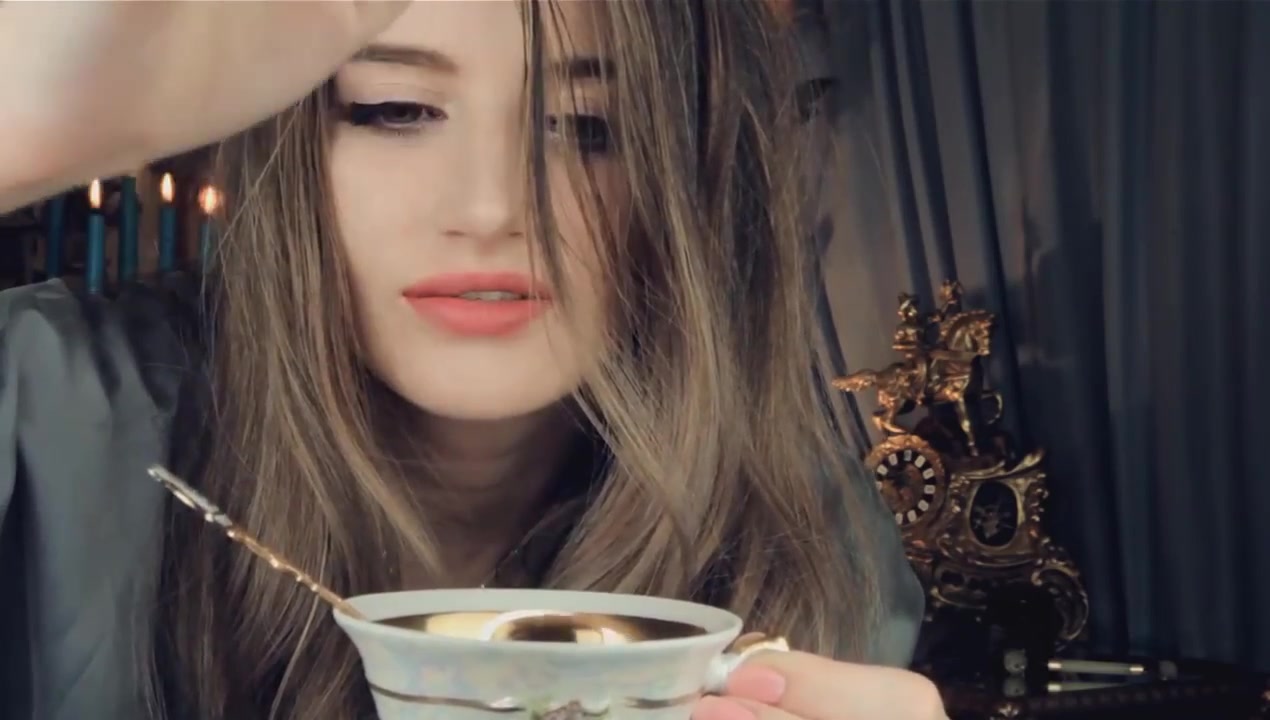 pelageaasmr超漂亮的小姐姐给你手势催眠