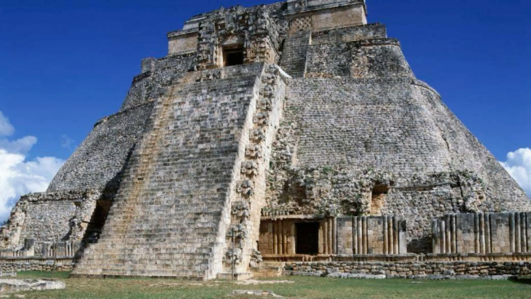 神秘消失的玛雅文明