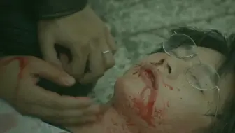 爱人，弟弟，朋友，Charlie考虑了所有人，唯独忘了自己