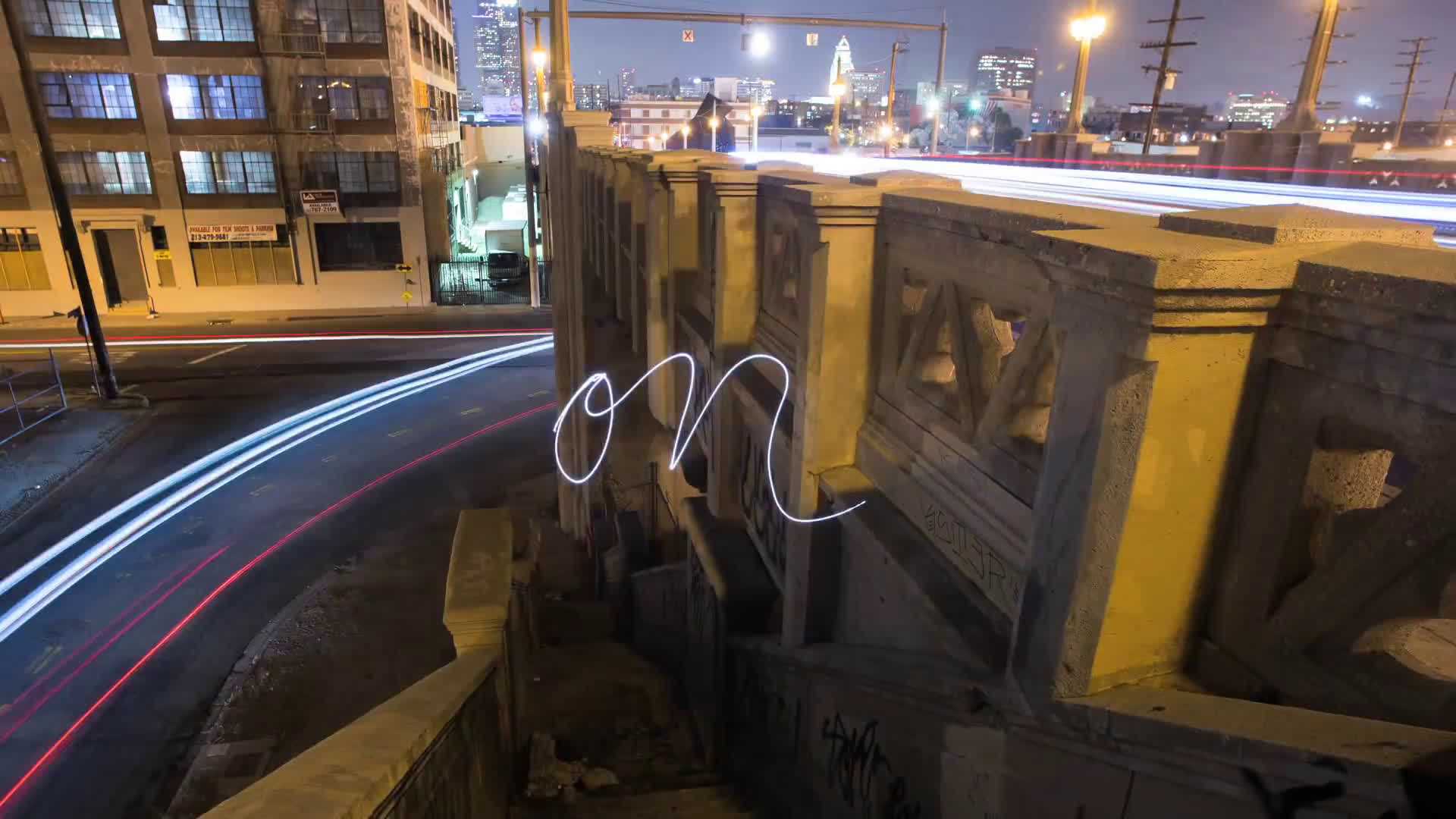 [图]【贴地飞行】【Light Painting-光绘】Light Goes On