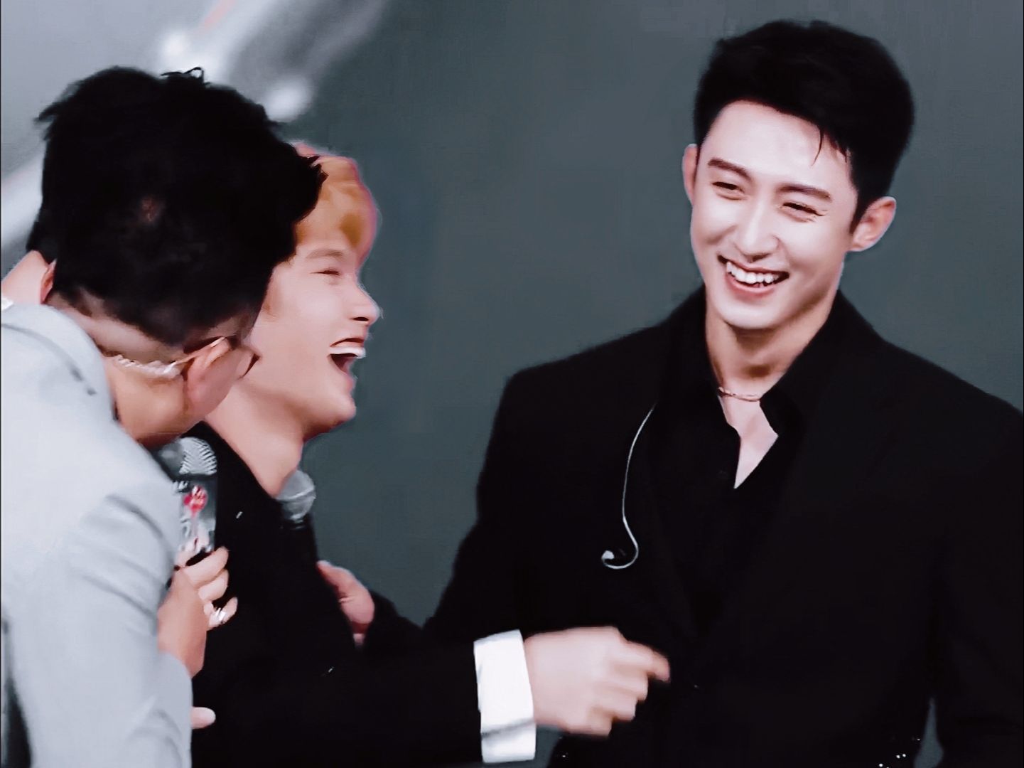 不管什么场合黄大胆从不掩饰对小妲己的心动和喜欢【黄景瑜x黄明昊】