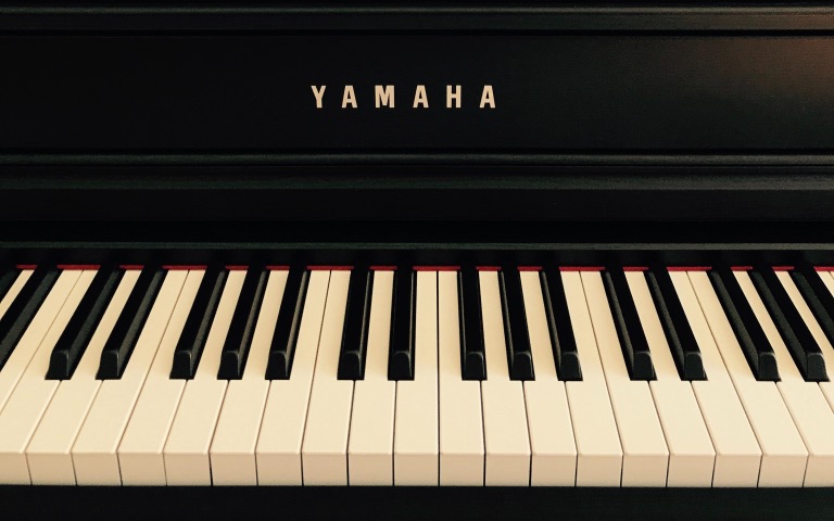 【电钢琴】yuri on ice 冰上的尤里/勝生勇利/fs(尝试合成了小提琴